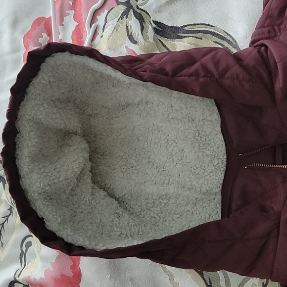 Coat - Picture 4 of 4